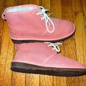 Ugg Shoe